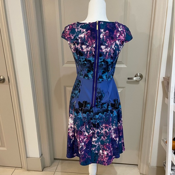 Adrianna Papell floral dress - Picture 2 of 4